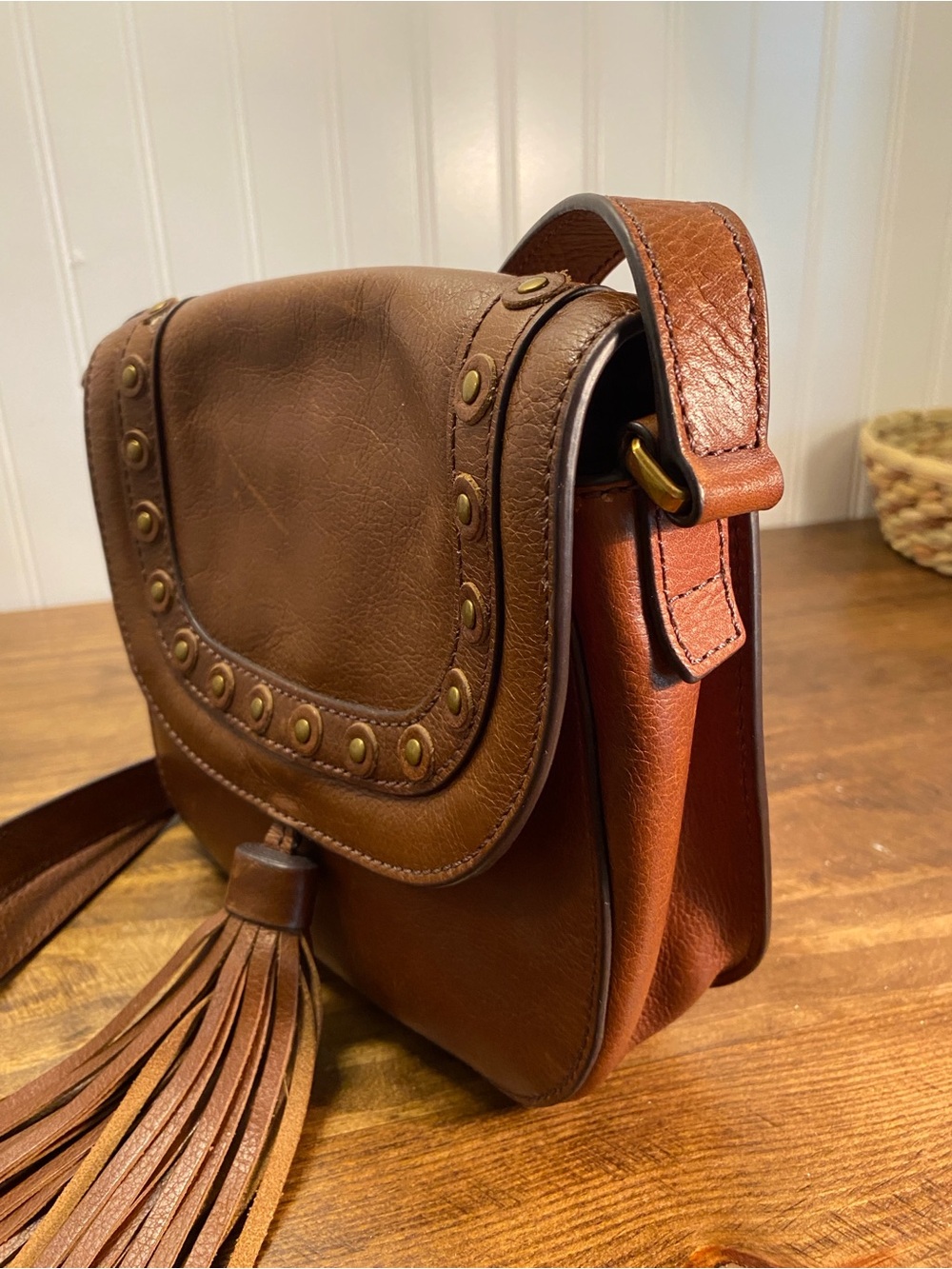 FOSSIL Women's Brown Leather Tassel Crossbody Bag | Western Bohemian Style